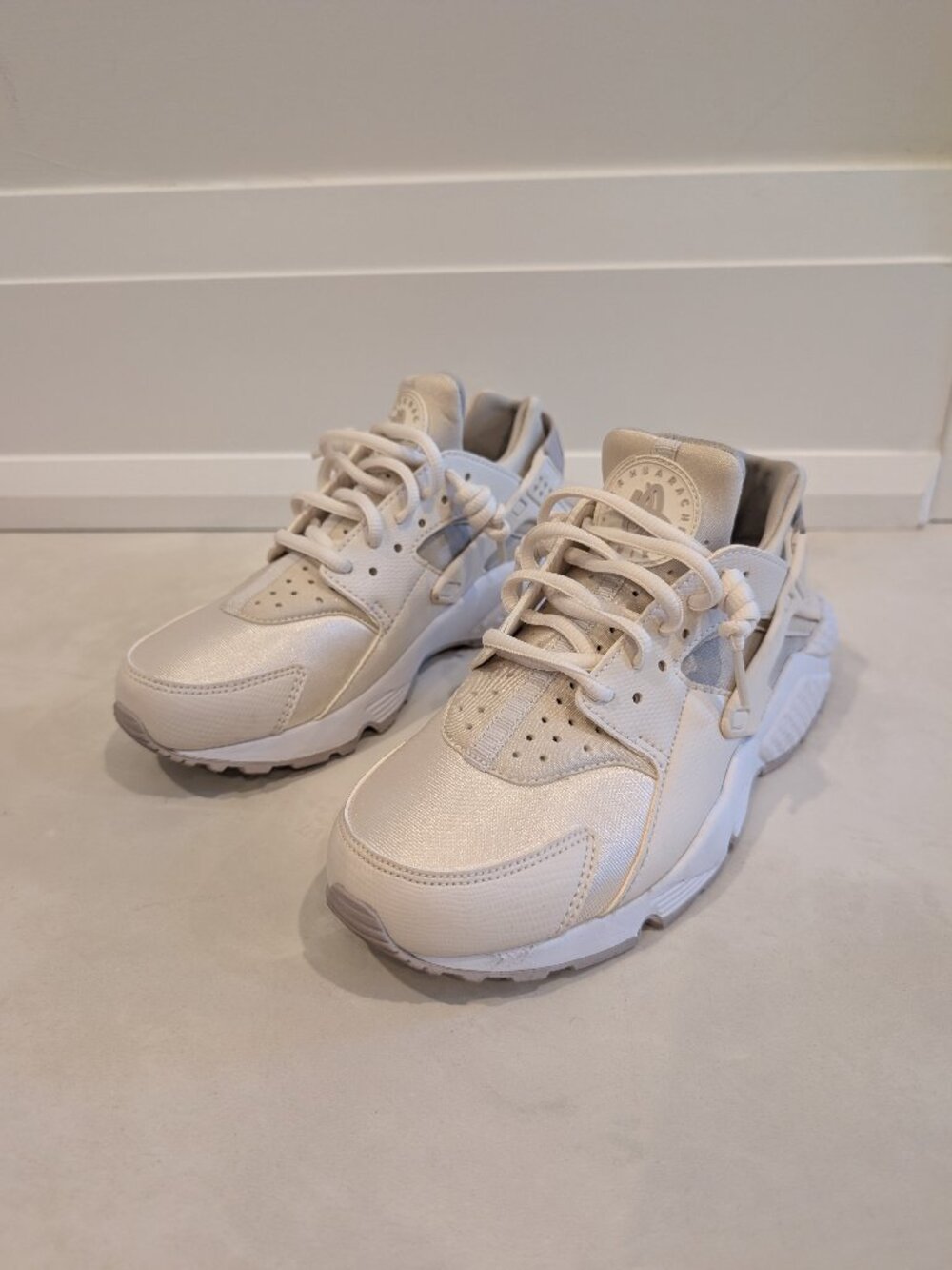 Nike Air Huarache Run Phantom/LT Iron Ore-White Women's Size 7